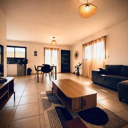 Cosy Avec Terrasse Appartement *